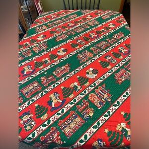 LUCY‎ RIGG LUCY & ME VINTAGE RED CHRISTMAS BEARS 82x57 TABLECLOTH EUC